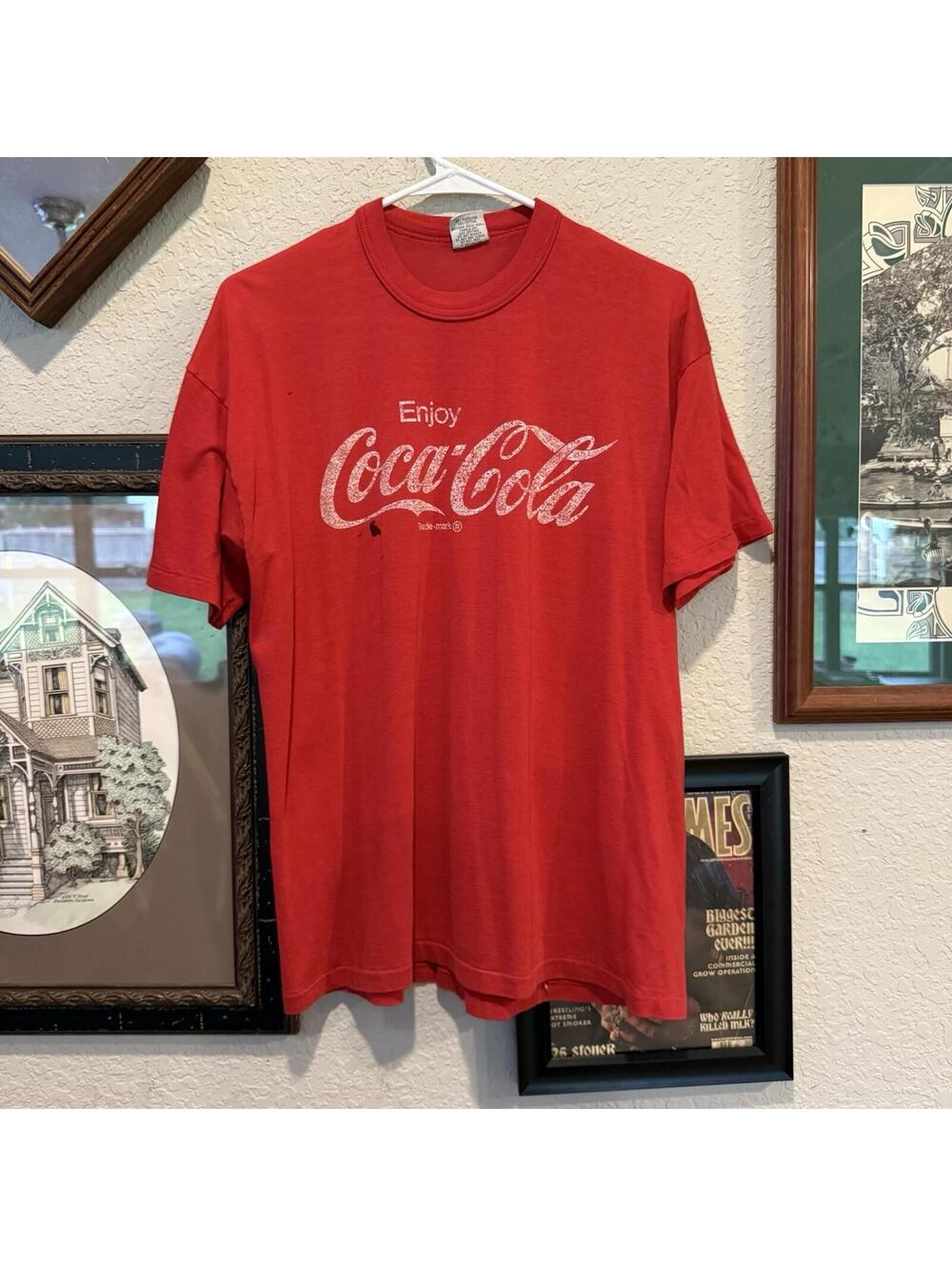 Vintage 80s RARE Charlie Chaplin Red Coca Cola Casino T Shirt Men’s Size XL
